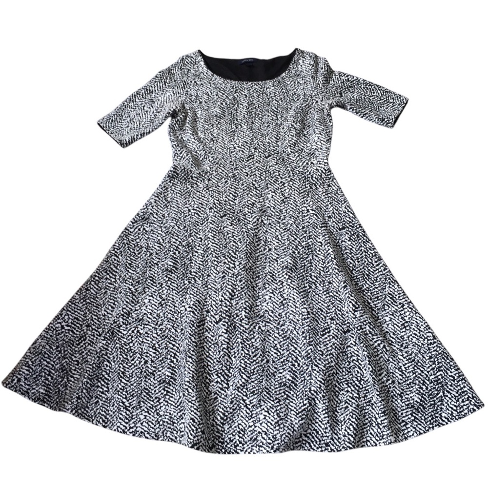 Lands’End Stylish Black and White Short Sleeves Scoop Neck Dress S (6-8)